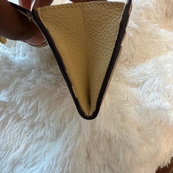Chloe Authentic Wallet - Picture 12 of 16